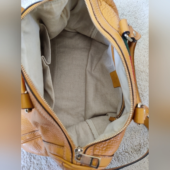 Gucci Tan Leather Tote Bag with Red and Green Stripe - Picture 13 of 16